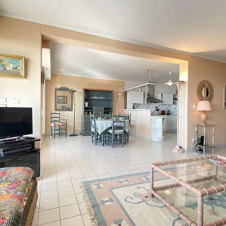 T4 Calme Avec Terrasse A La Baule, Proche Benoit - Fr-1-245-192 Appartement Le Pouliguen