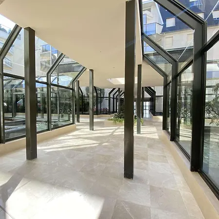 T4 Calme Avec Terrasse A La Baule, Proche Benoit - Fr-1-245-192 * Le Pouliguen