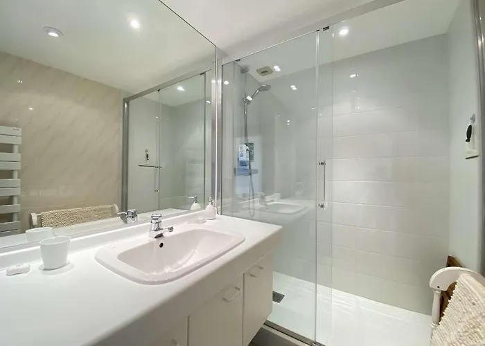 T4 Calme Avec Terrasse A La Baule, Proche Benoit - Fr-1-245-192 *