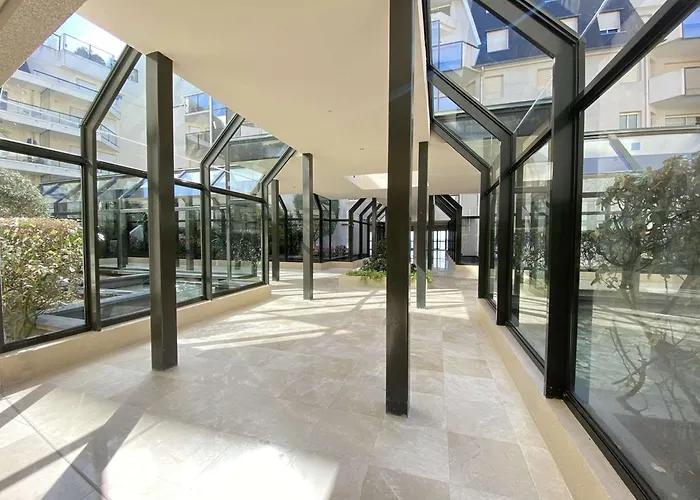 T4 Calme Avec Terrasse A La Baule, Proche Benoit - Fr-1-245-192 * Le Pouliguen